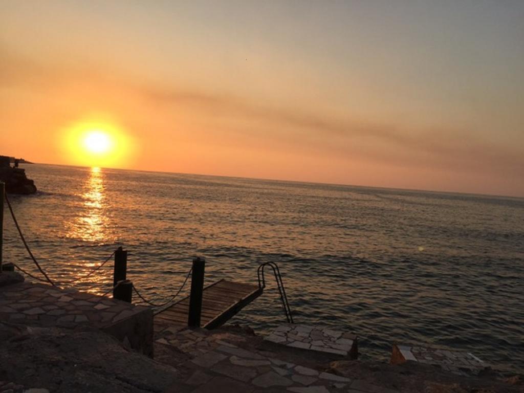 Holiday Suites Hotel & Beach Resort Jounieh Esterno foto