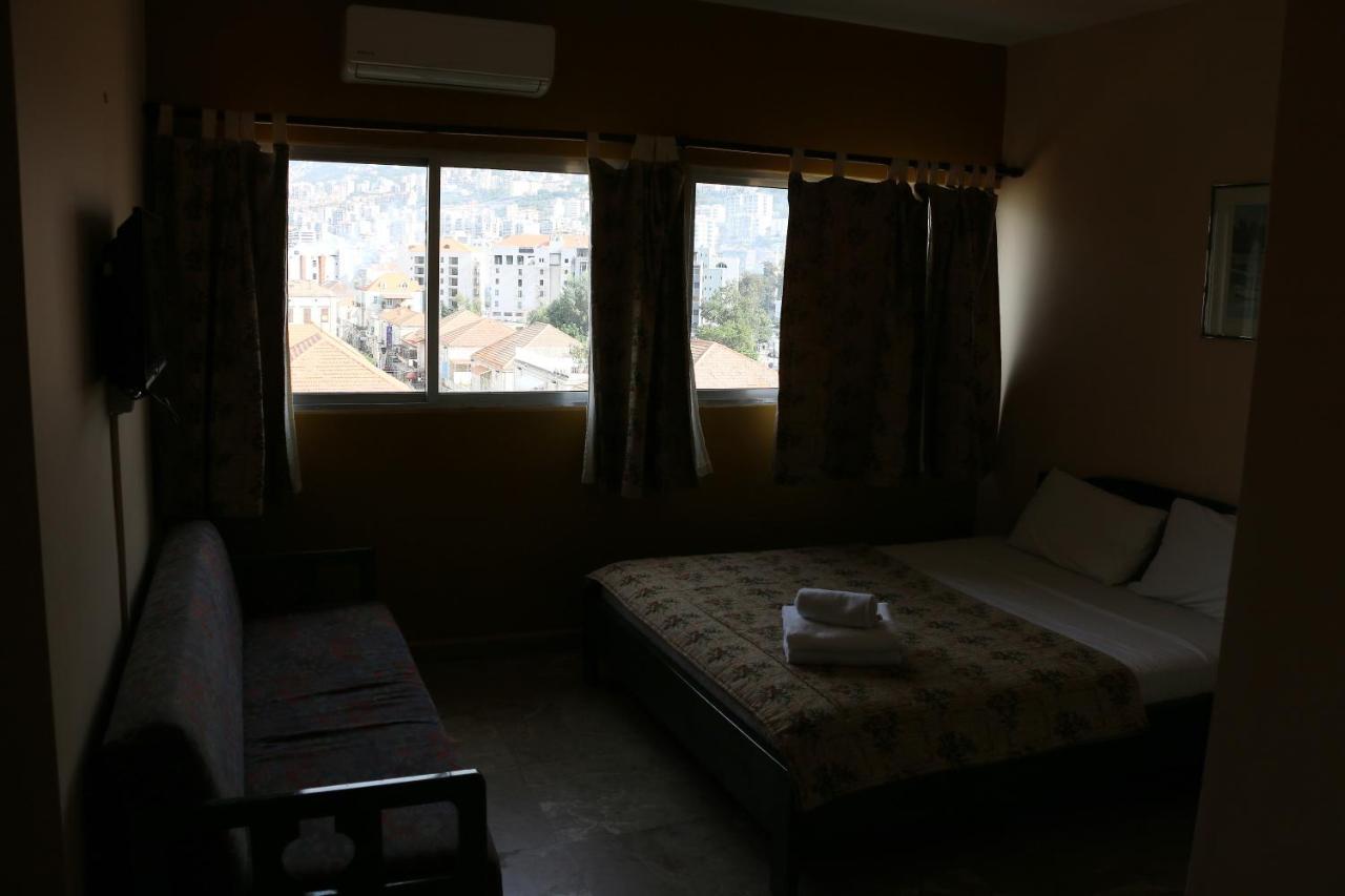 Holiday Suites Hotel & Beach Resort Jounieh Esterno foto
