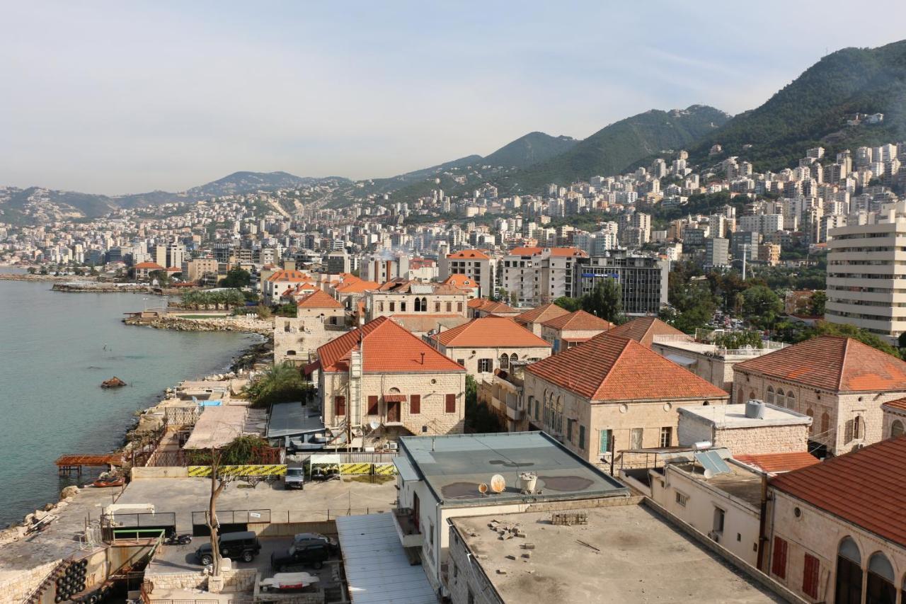 Holiday Suites Hotel & Beach Resort Jounieh Esterno foto